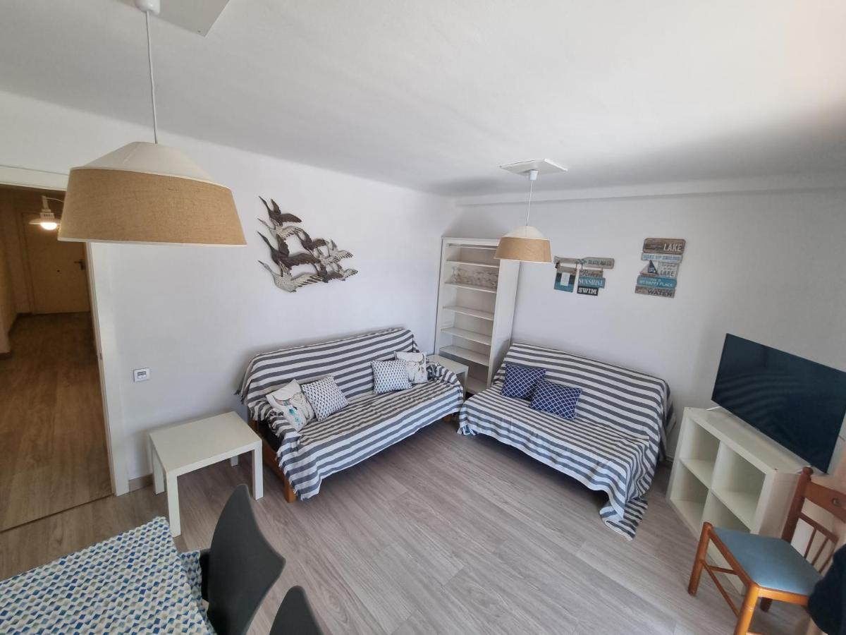 APARTAMENTO PRIMERA LINEA MAR CAMBRILS cerca PUERTO Cambrils Exterior foto